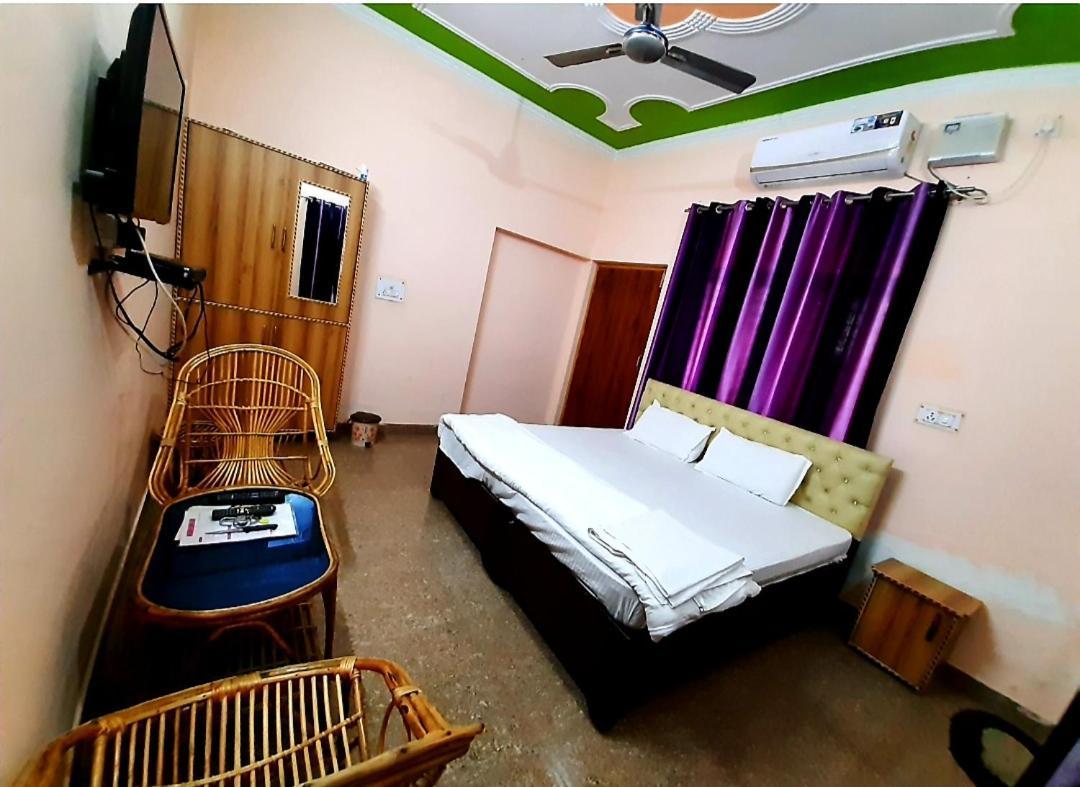 Nandini Homestay เดห์ราดุน ภายนอก รูปภาพ